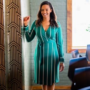 Ann Taylor Wrap Dress size 6